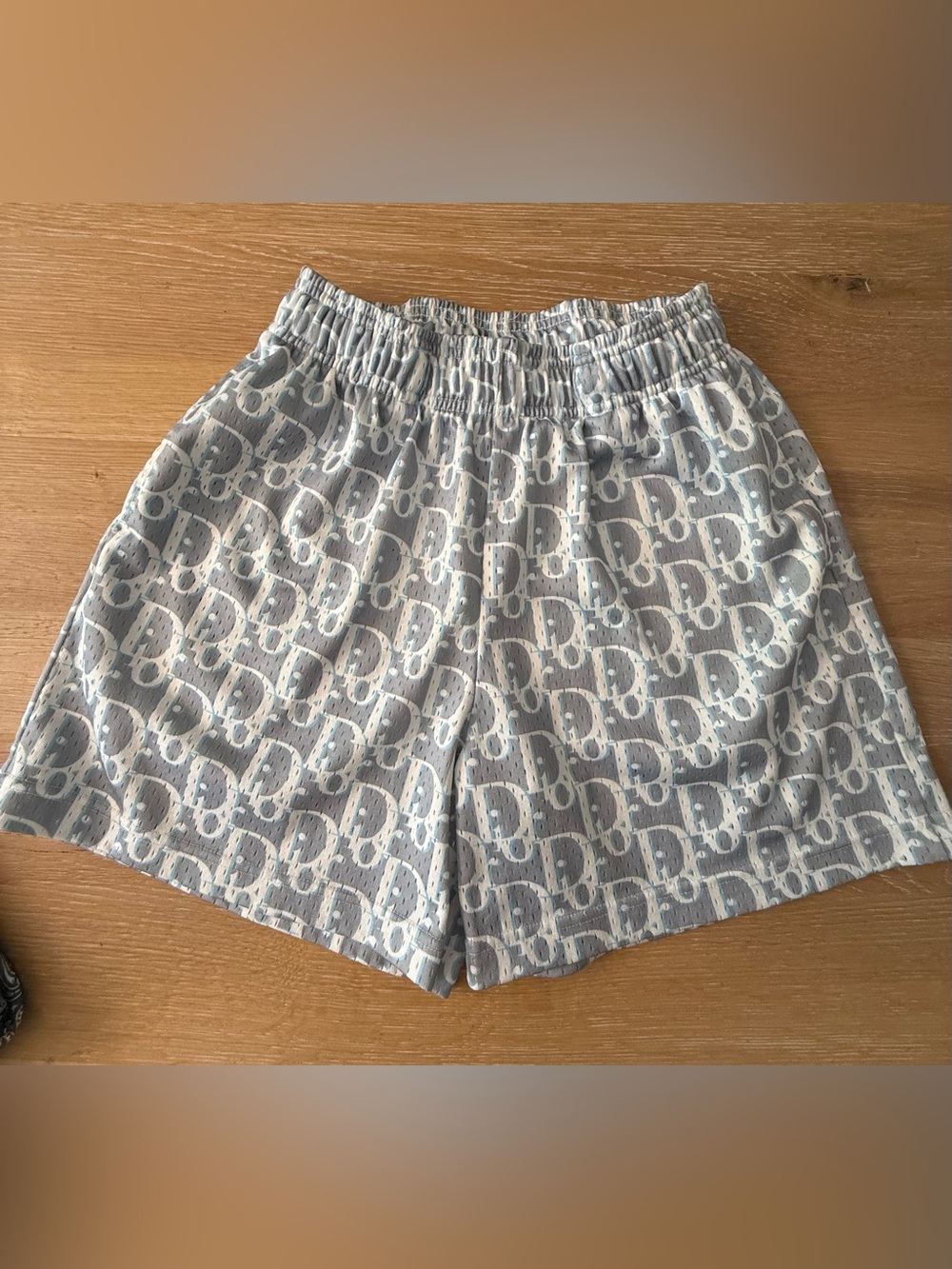 Bravest Studio Multi short, size M